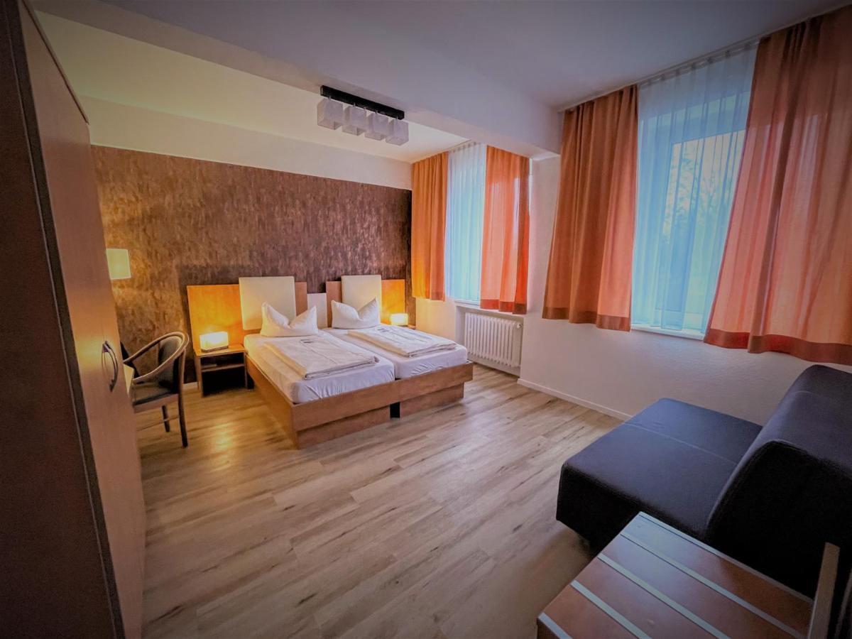 Arena Hotel Гельзенкірхен Екстер'єр фото
