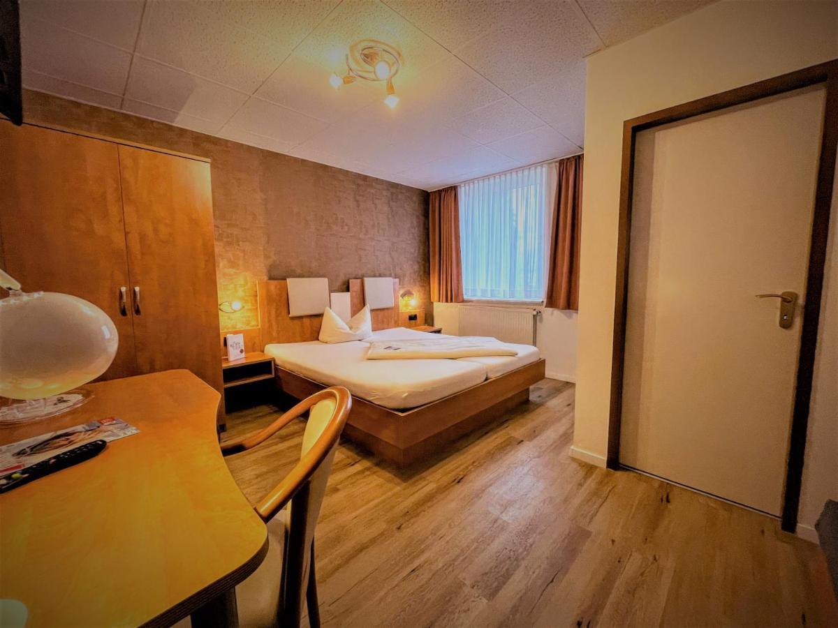Arena Hotel Гельзенкірхен Екстер'єр фото